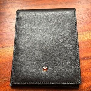 Pre-loved FERRAGAMO WALLET
